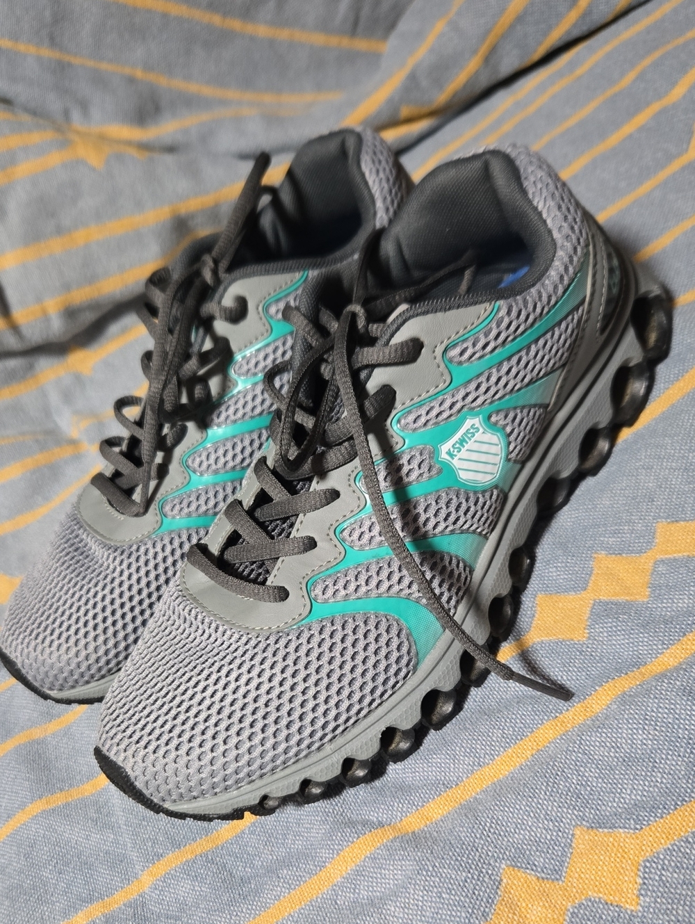 K-Swiss | Tubes Comfort Athletic Running Shoes